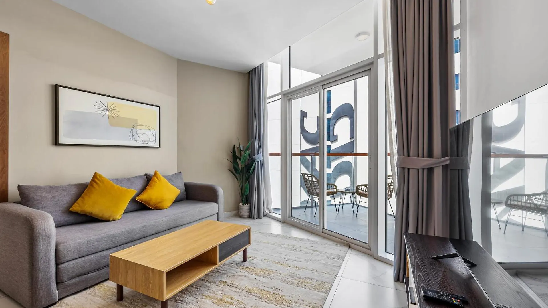 Unlock Waters Edge Daire Dubai